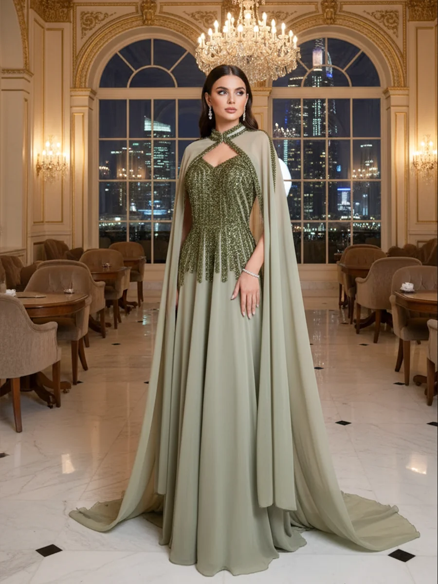 فستان سهرة زيتوني بتصميم ملكي وأكمام طويلة